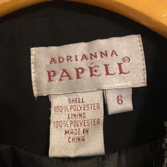 ADRIANNA PAPELL SOLID BLACK JACKET SIZE 6